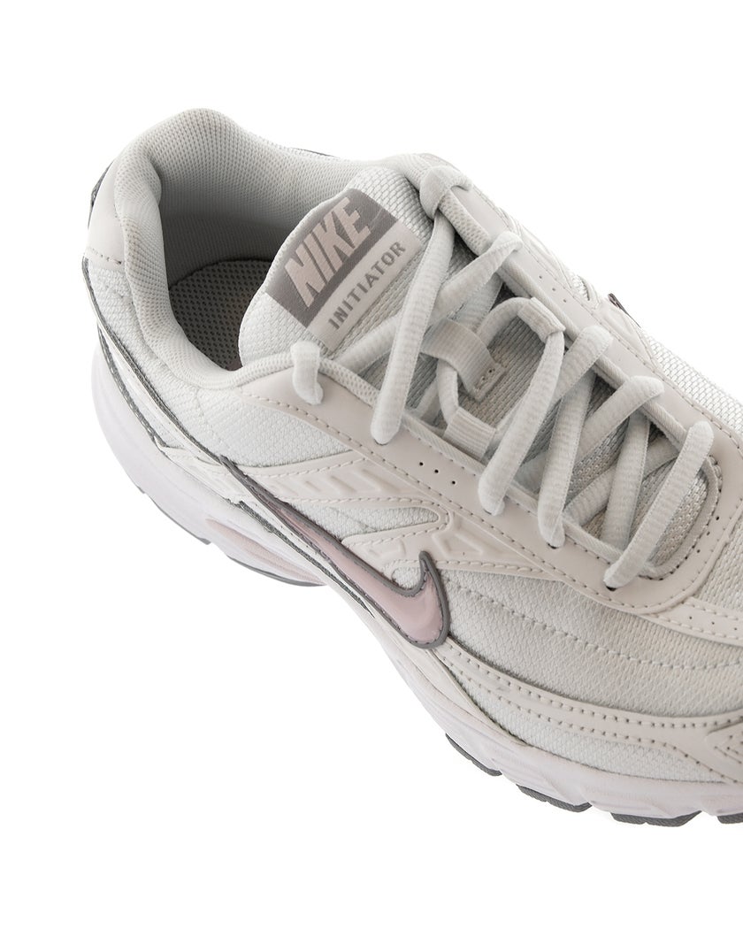 Nike Initiator