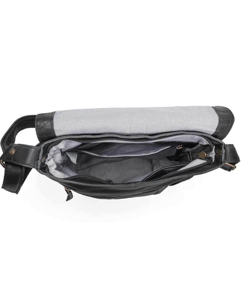 House of Sajaco Flap bag medium