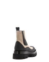 Mjus Boot