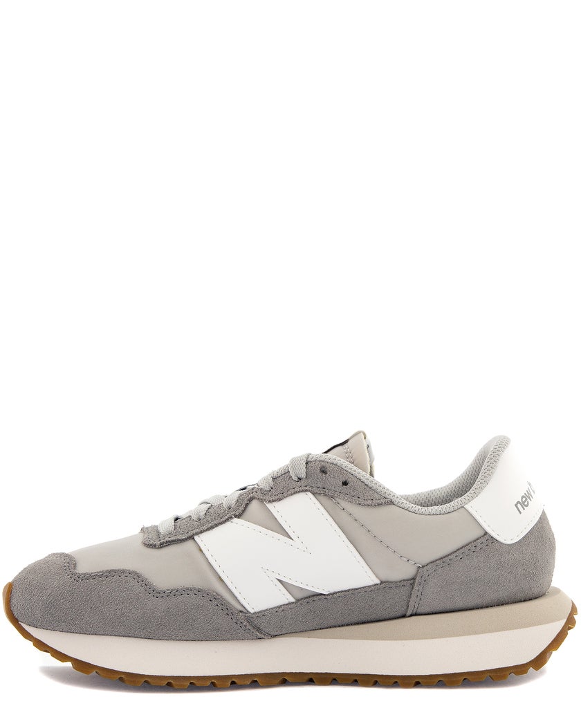 New Balance W237
