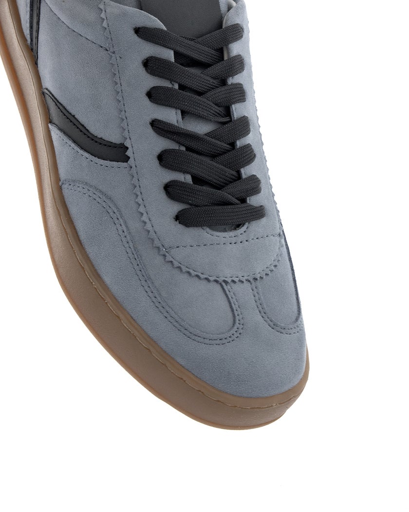 Ella of Sweden Sneaker