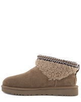 Ugg Classic Ultra Mini Maxi Curly
