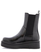 Vagabond  Shoemakers Tara