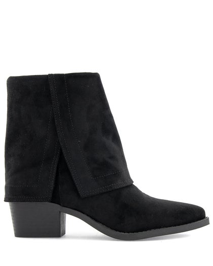 Emelie Strandberg Westernboot
