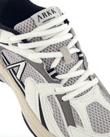 ARKK Oserra White Black - Women