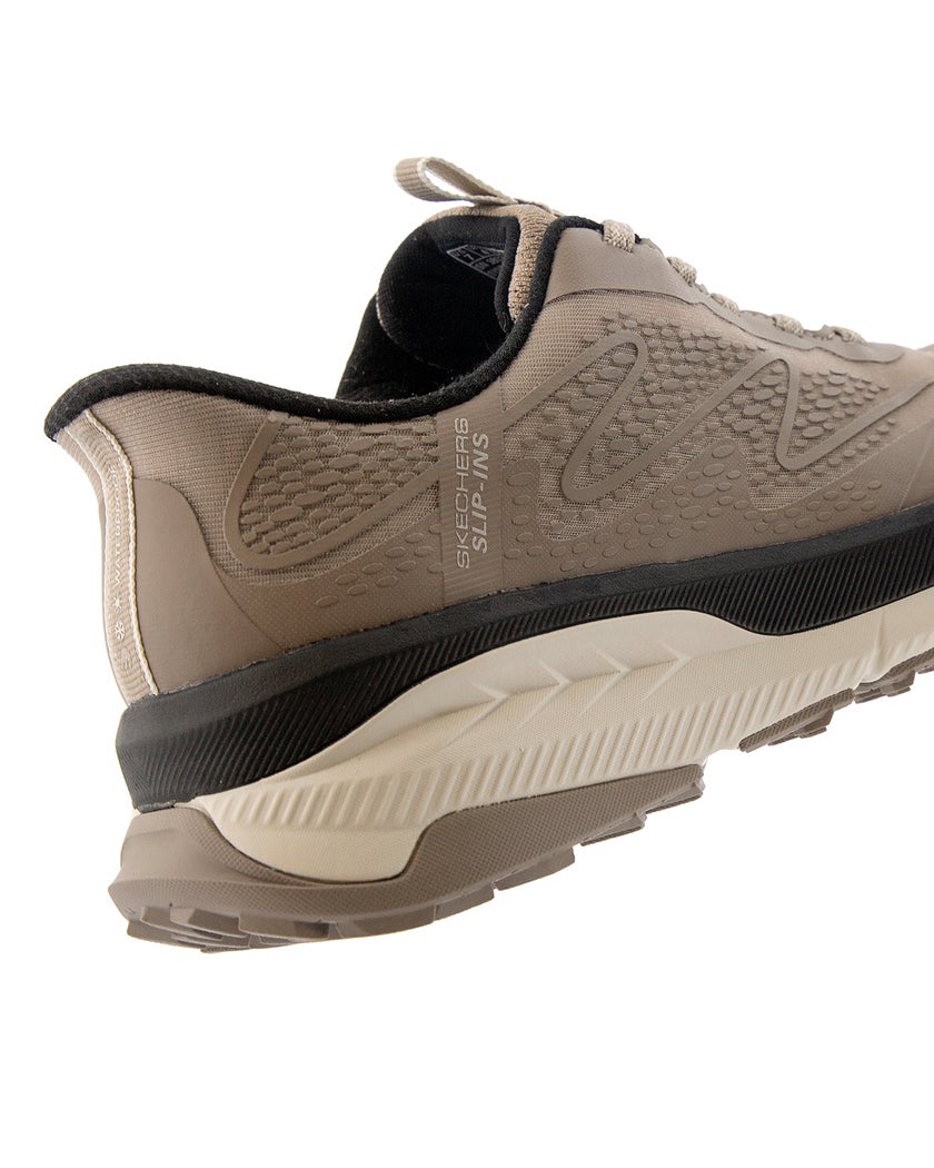 Skechers Beige Sneakers