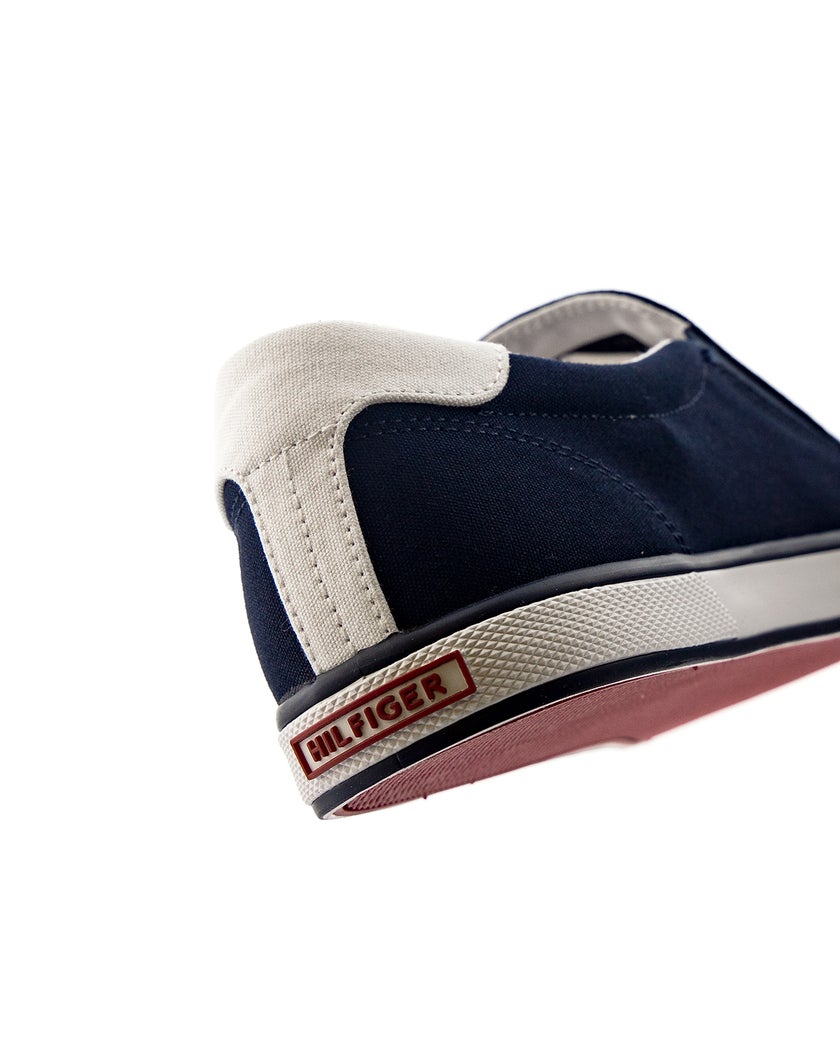 Tommy Hilfiger Iconic Slip On Sneaker