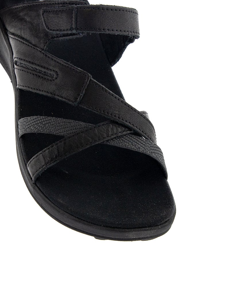 Merrell District 4 LTR Weave