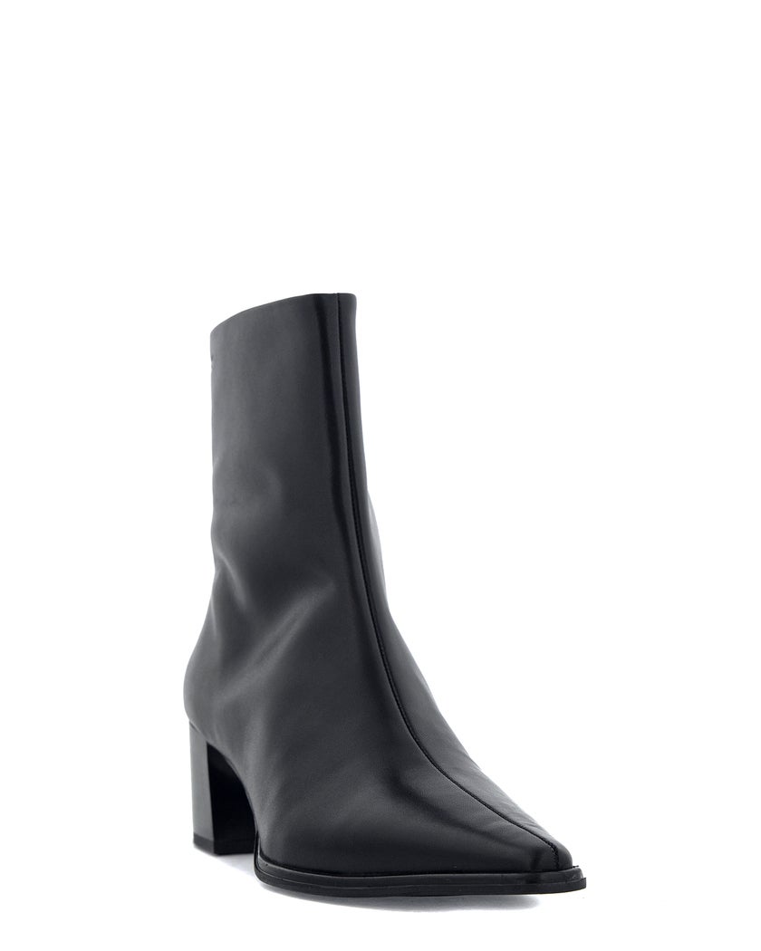 Vagabond  Shoemakers Giselle