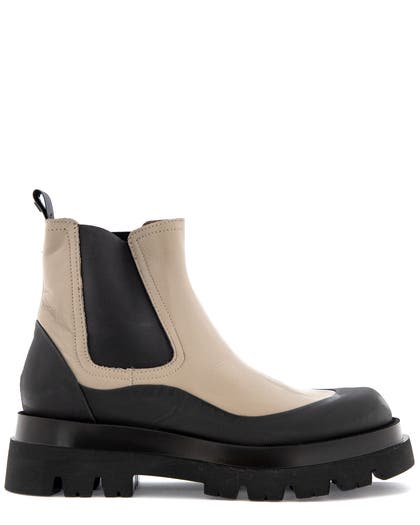 Mjus Boot