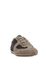 Foot News Sneaker