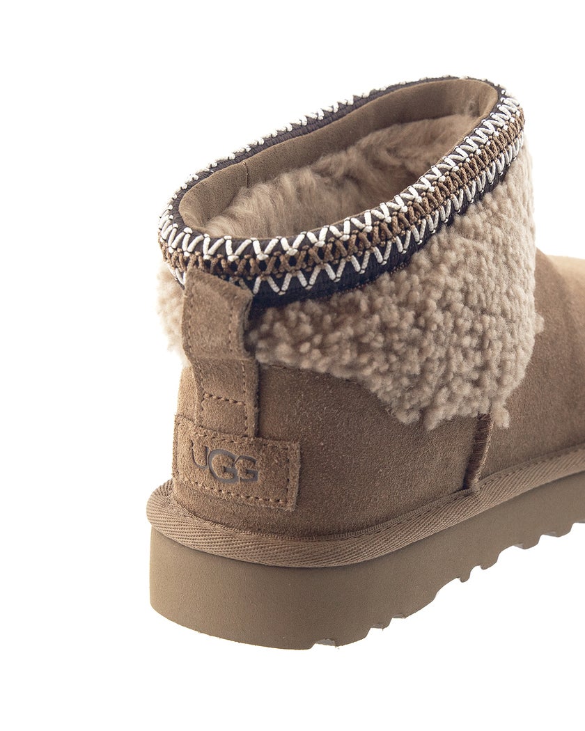 Ugg Classic Ultra Mini Maxi Curly