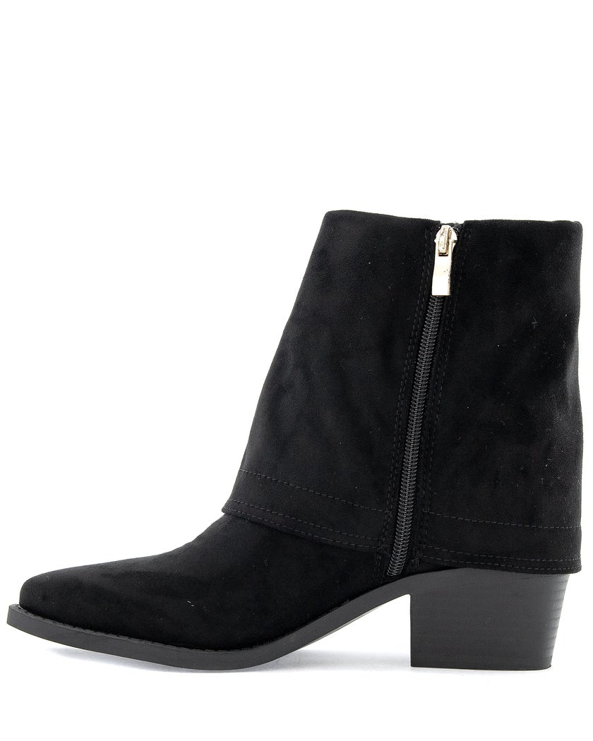 Emelie Strandberg Westernboot