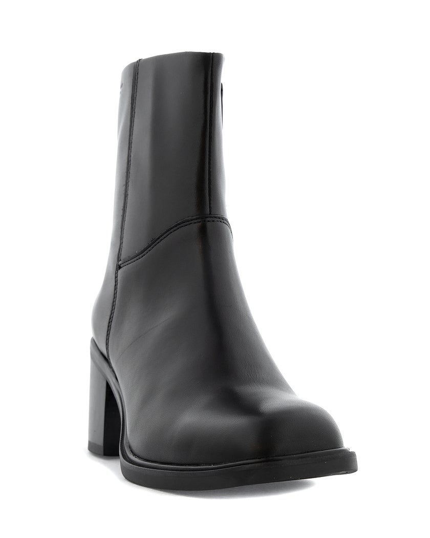 Vagabond Shoemakers Merly