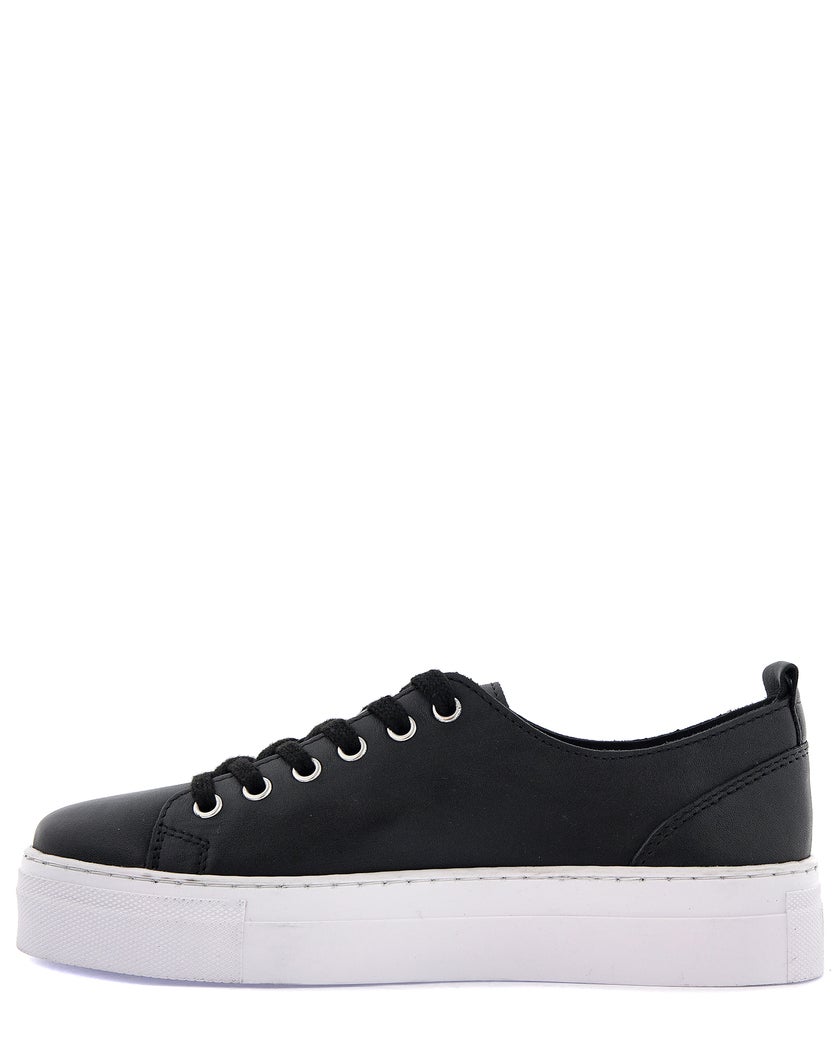 Ella of Sweden Sneaker