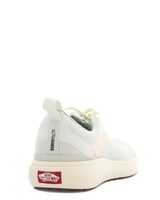 Vans UA UltraRange Exo Light