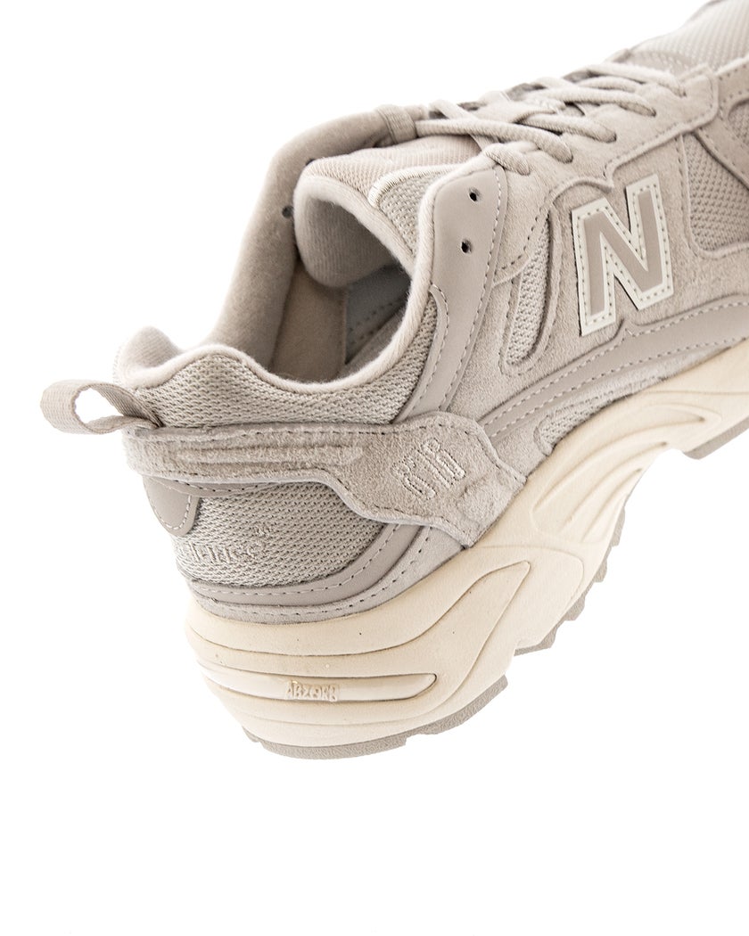 New Balance Beige Sneakers